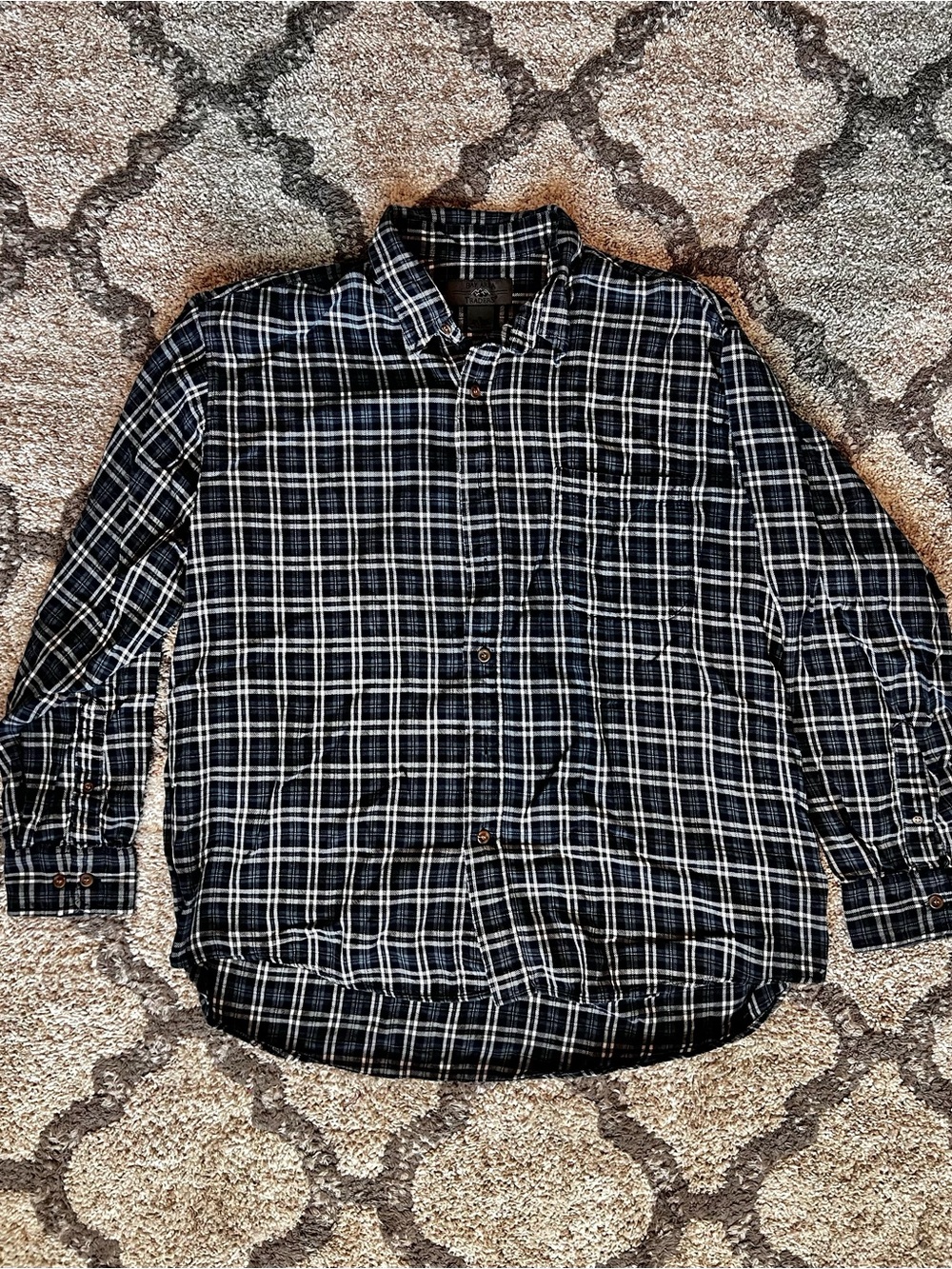Bay Area Traders Plaid Flannel Button Down Shirt 100% Cotton Medium